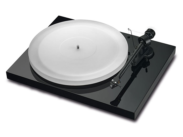 pro-ject-debut-3-3