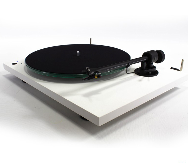 pro ject debut carbon turntable in walnut sonos edition