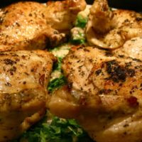 Chicken Road Joc Cazinou Bani + Demo și bonus